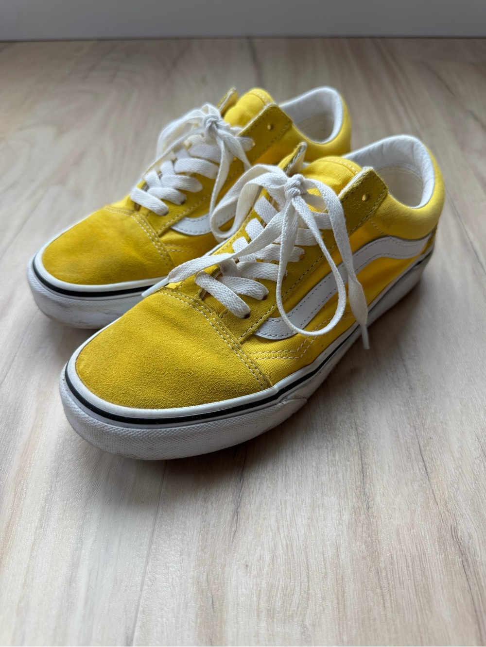 Vans Oldskool Low-Top Lace-Up Sneakers in Yellow